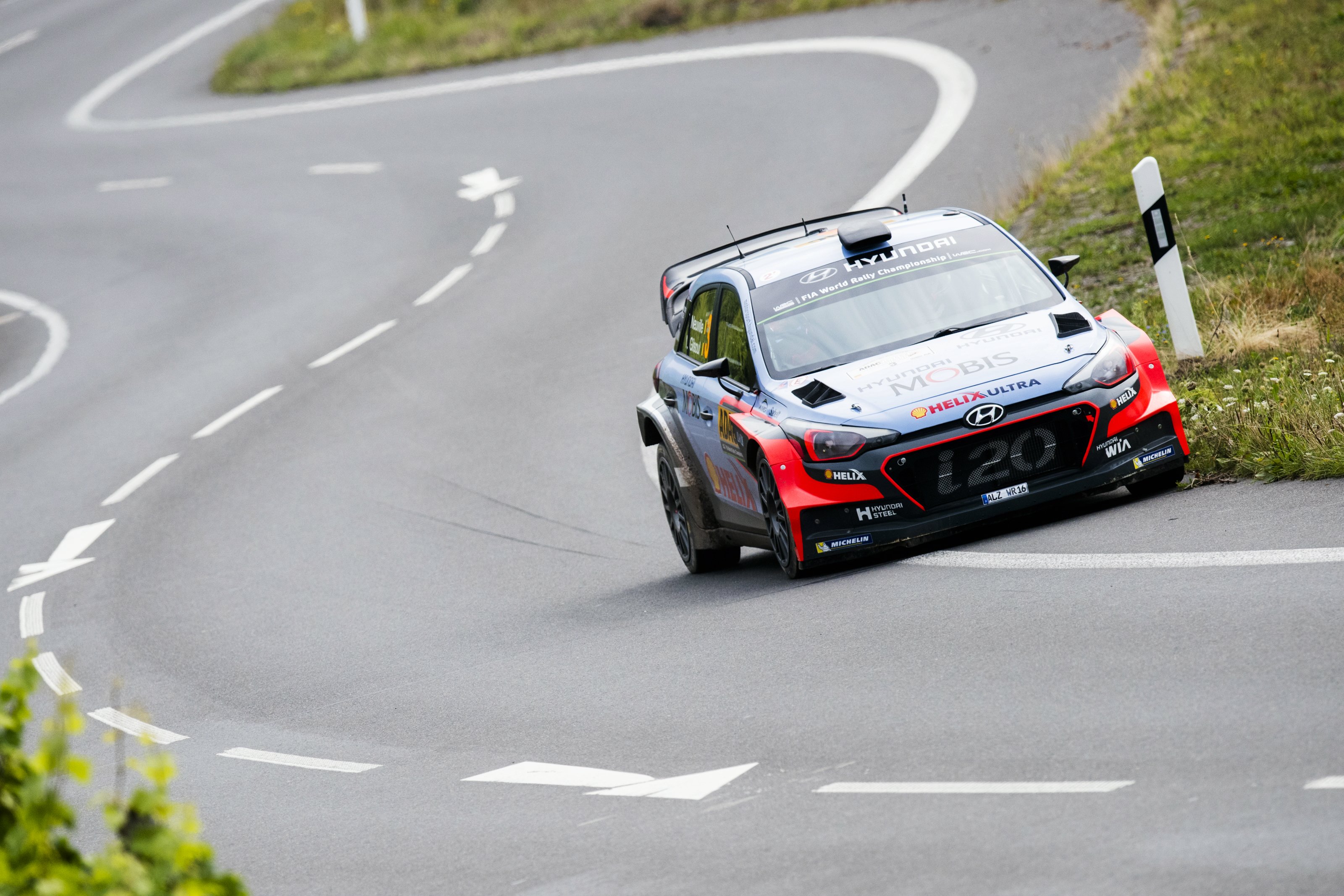 AP-1P9VJVVTS1W11_Thierry_Neuville (1)