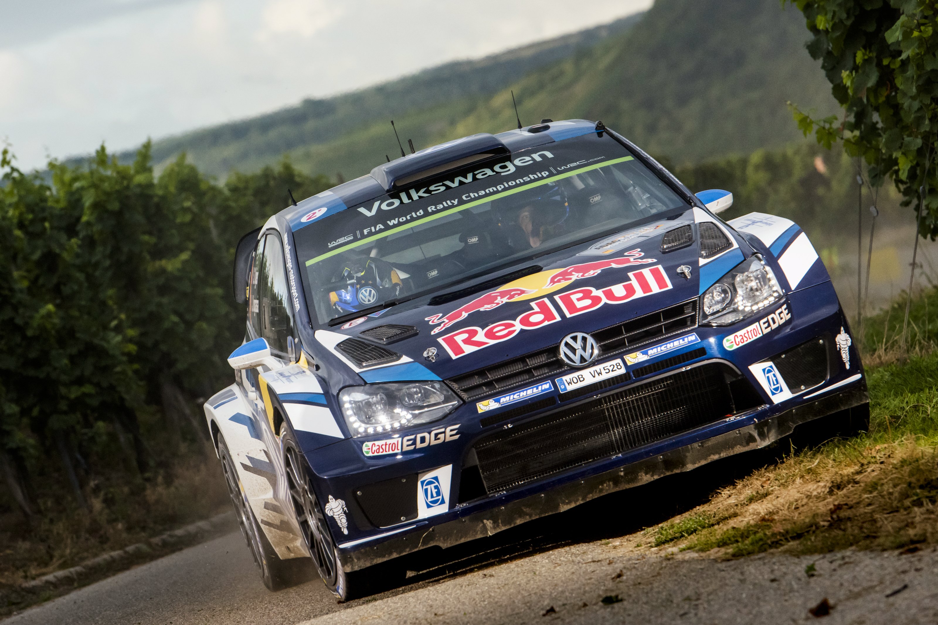 AP-1PAFKR5ED1W11_Sebastien_Ogier