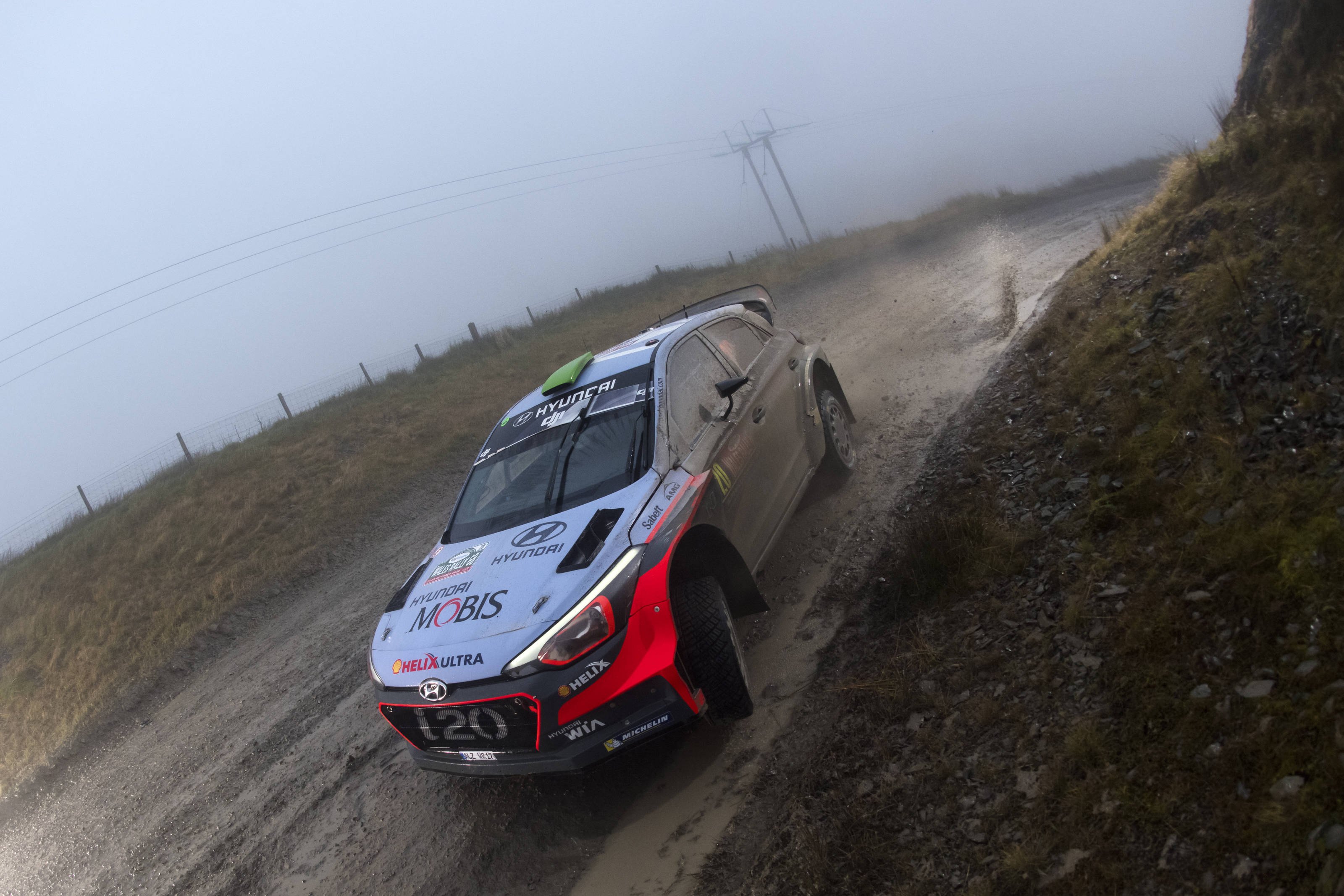 ap-1pzjc19ms1w11_hayden_paddon