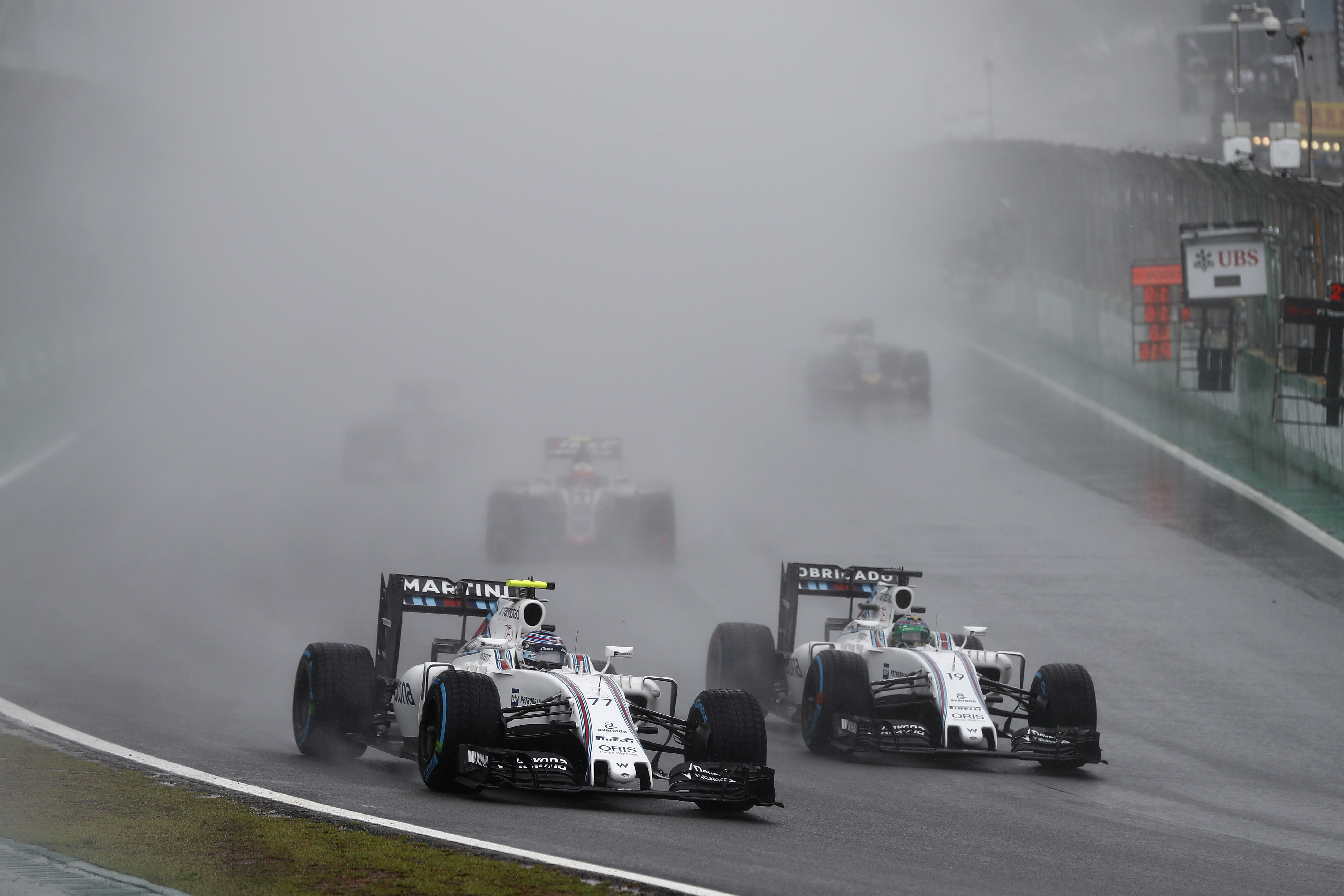 Interlagos, Sao Paulo, Brazil. Sunday 13 November 2016. Valtteri Bottas, Williams FW38 Mercedes, leads Felipe Massa, Williams FW38 Mercedes. Photo: Glenn Dunbar/Williams ref: Digital Image _31I7523