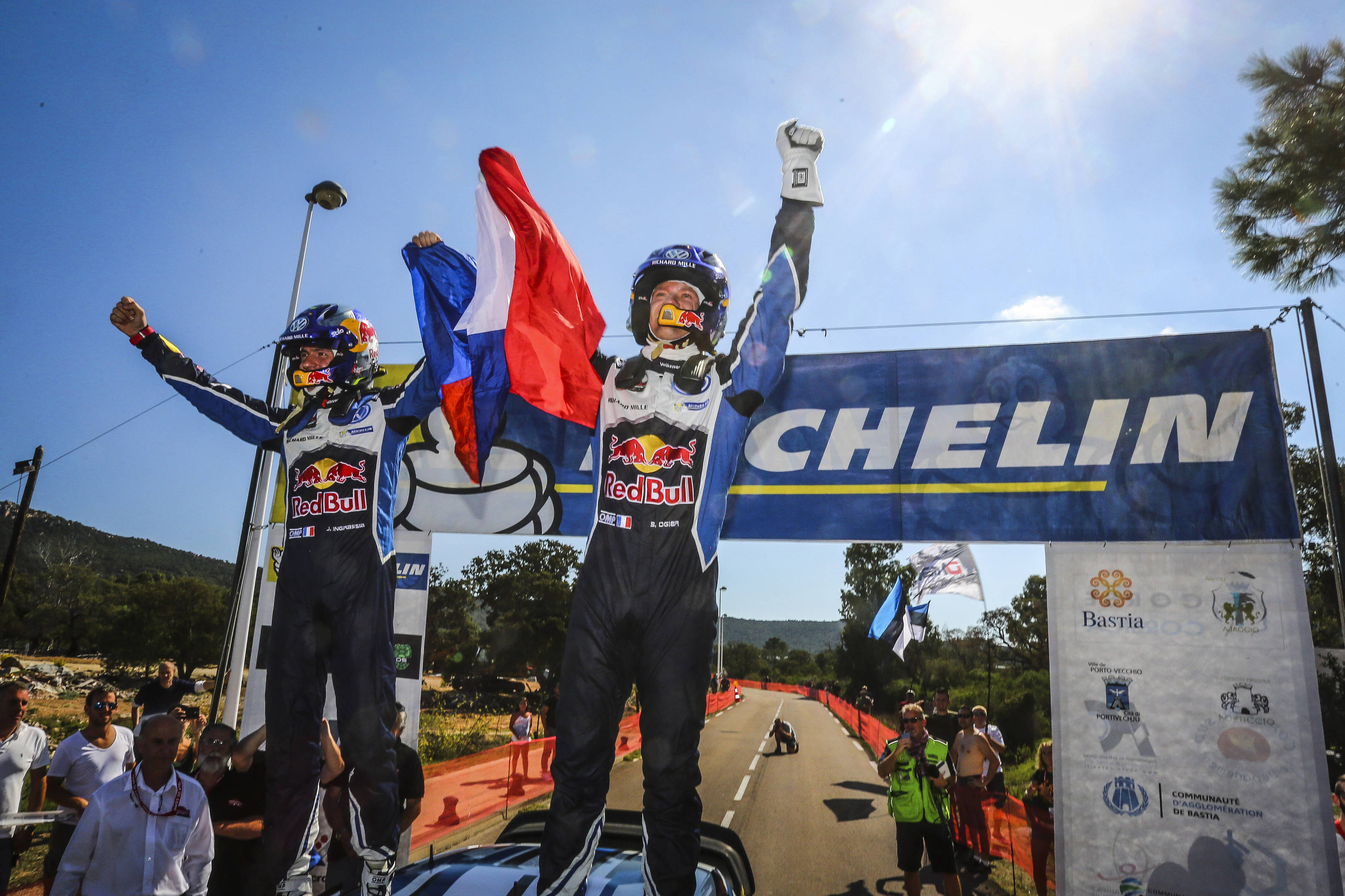 ap-1prqgrg8s1w11_sebastien_ogier_julien_ingrassia