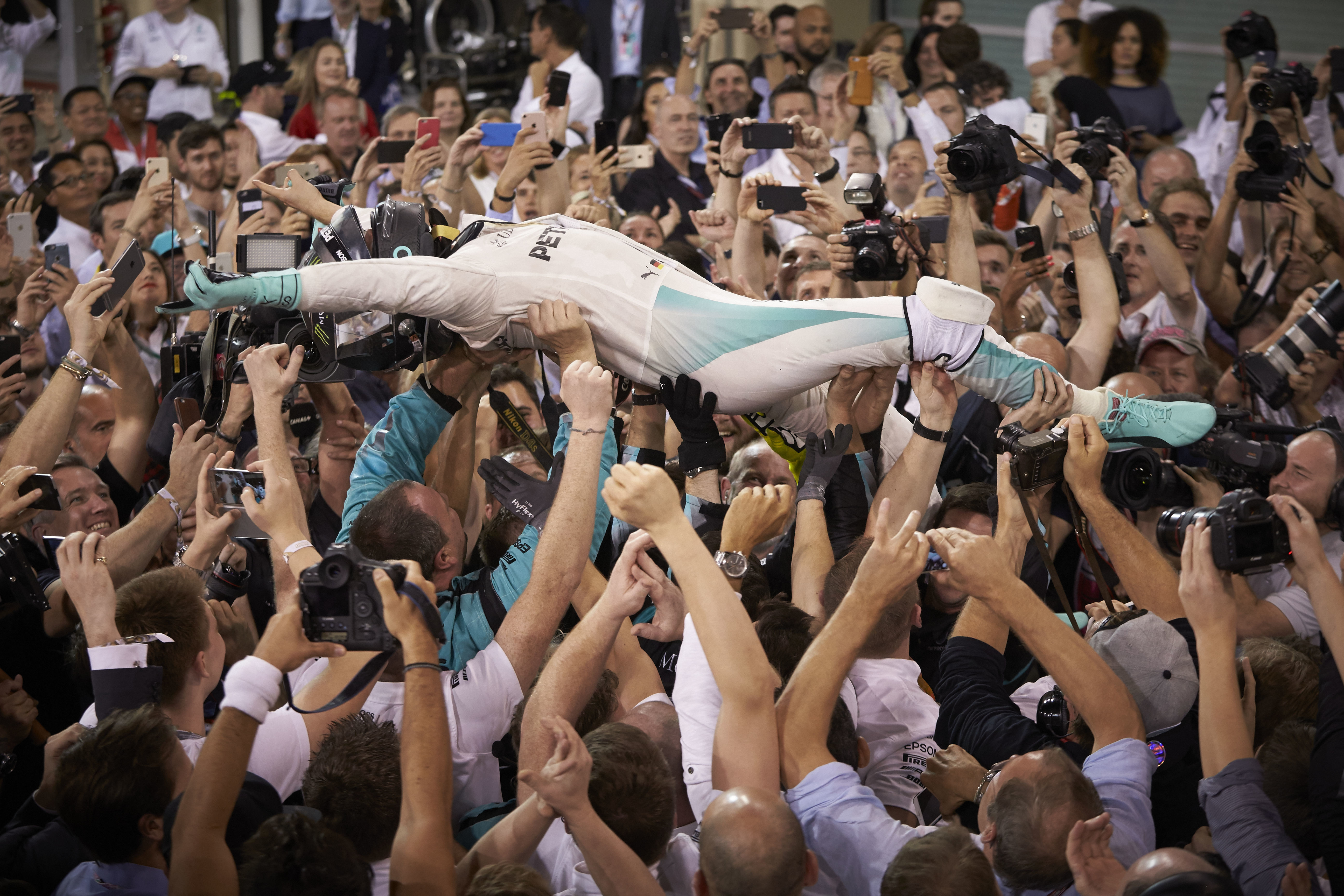 Formel 1 - MERCEDES AMG PETRONAS, Großer Preis von Abu Dhabi 2016. Nico Rosberg ; Formula One - MERCEDES AMG PETRONAS, Abu Dhabi GP 2016. Nico Rosberg;