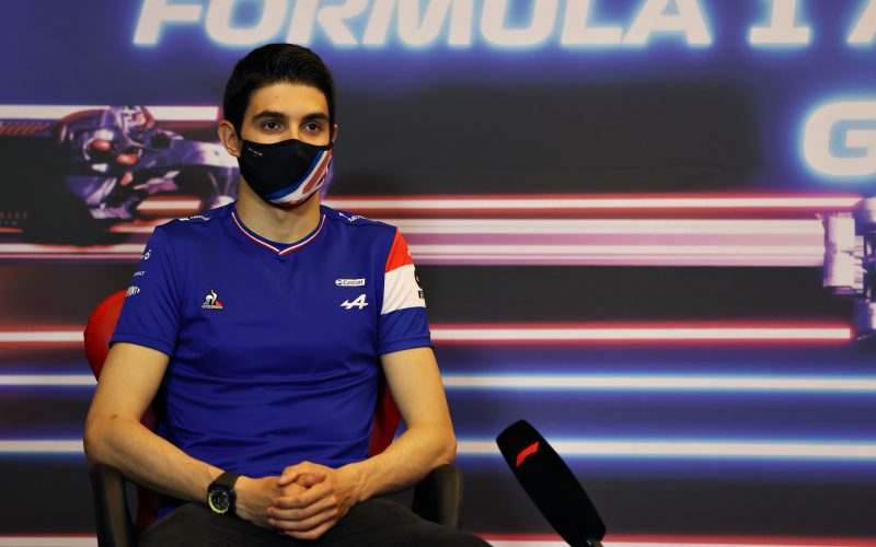 Έως και το 2024 θα παραμείνει στην ομάδα της Alpine o Esteban Ocon, όπως ανακοίνωσε επίσημα η Γαλλική ομάδα.