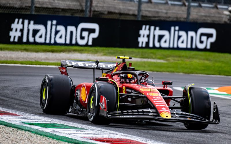 Sainz FP3