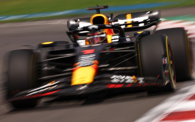 Verstappen FP2