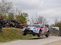 Neuville, WRC, Rally Κροατίας